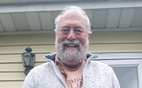 Link to Ed Finkenberg '75's story.